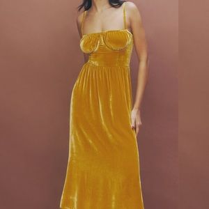 Reformation Inessa Velvet Midi Dress In Turmeric 10 NWT